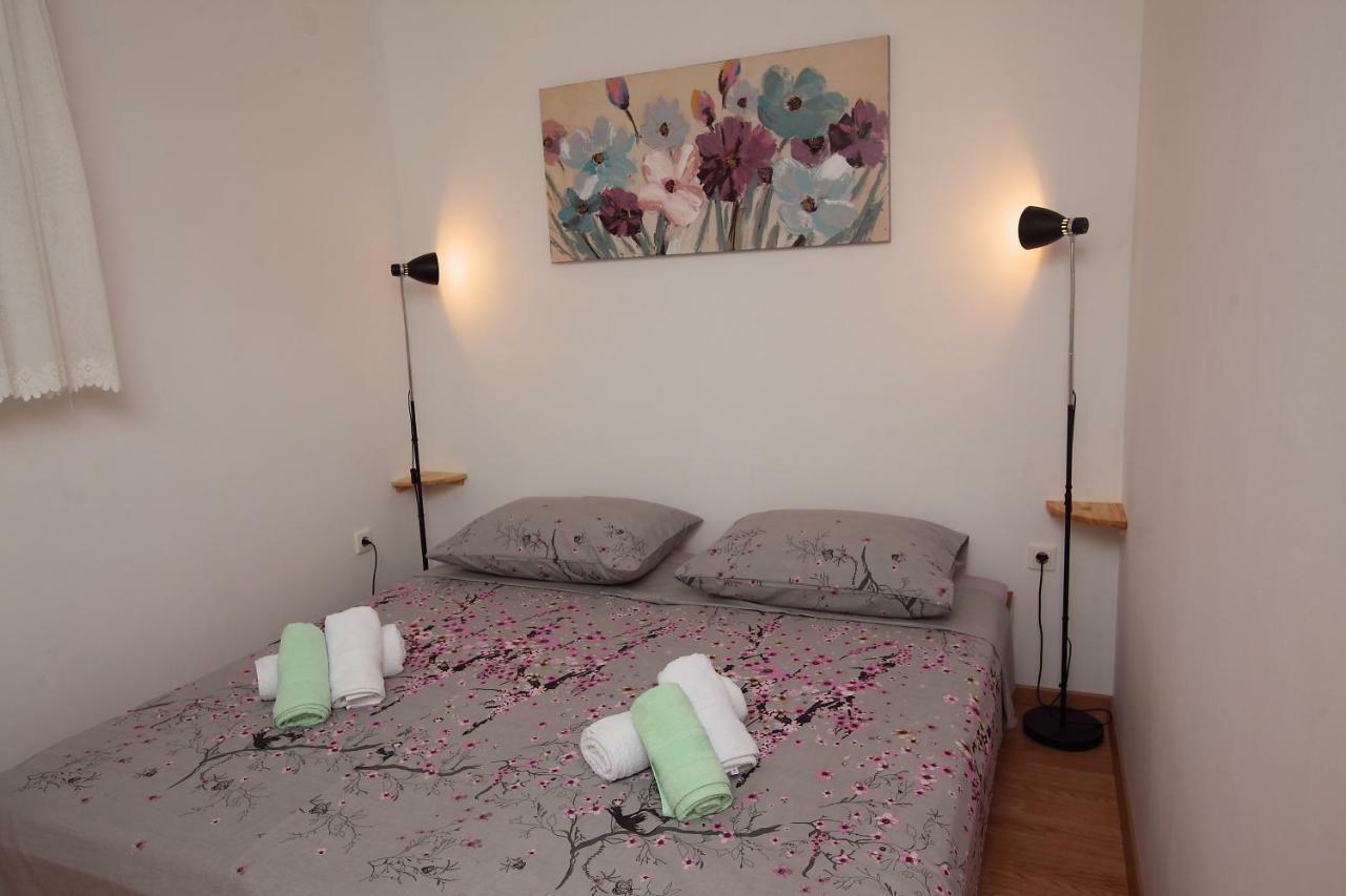 Apartman Luka Appartement Split Buitenkant foto