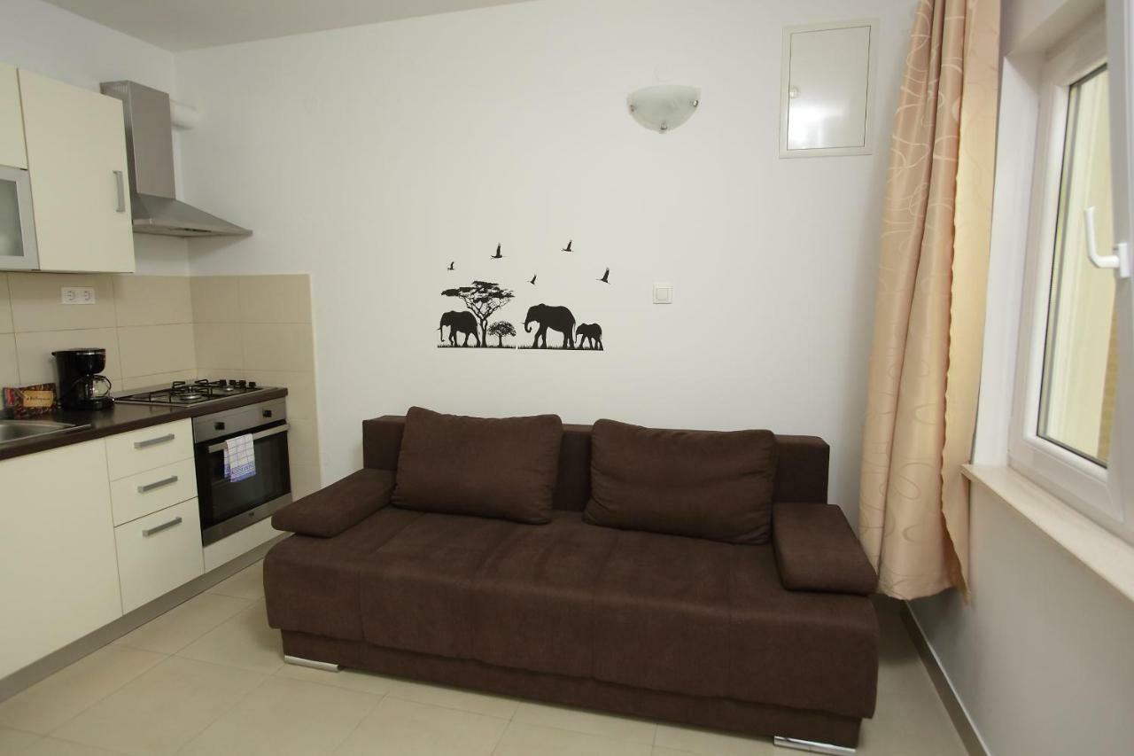 Apartman Luka Appartement Split Buitenkant foto